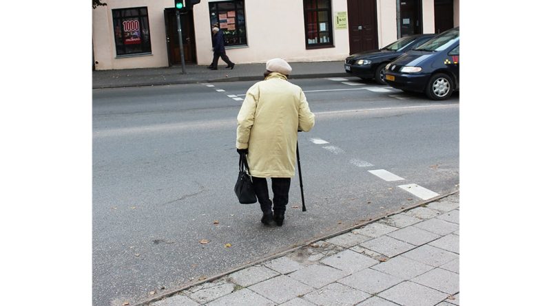 Diskriminuojami vyresni nei 65 metų žmonės