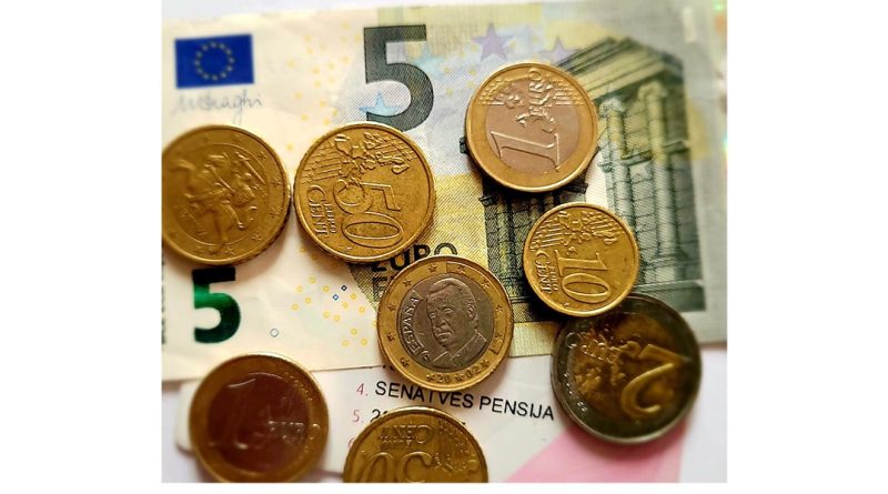 Kiek didės pensijos 2024 metais